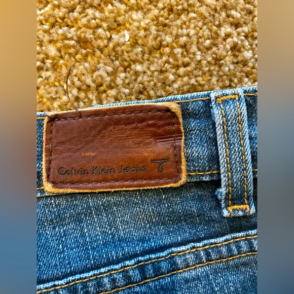 Calvin Klein Jeans Flare Leg Distressed size 10 - Picture 11 of 16